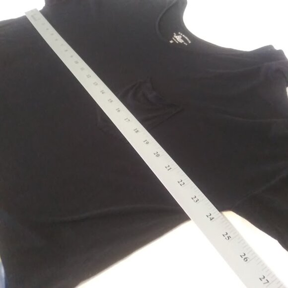 G.H. Bass & CO. women's size M black top - Picture 8 of 16